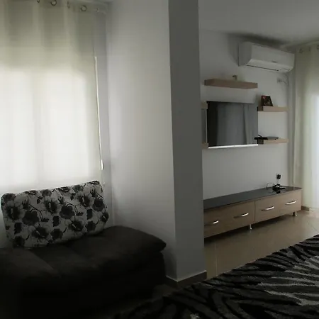 Apartment Luxury In Antique Style Sarande