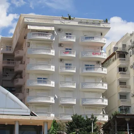 Apartment Luxury In Antique Style Sarande